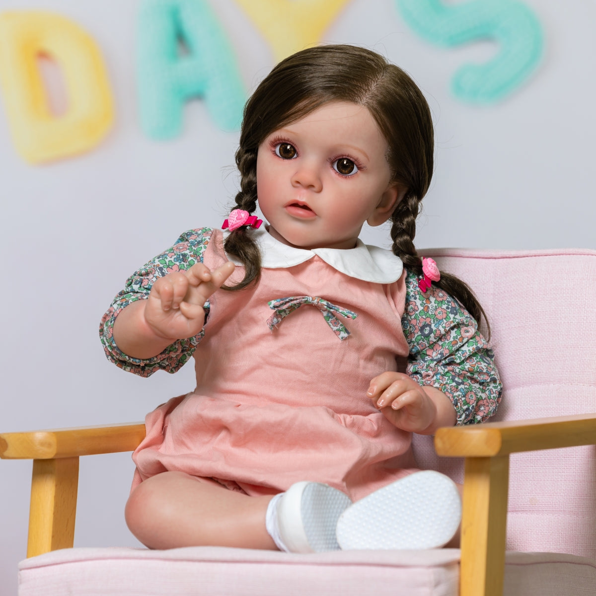 Beautiful Long Hair Princess Girls Lifelike Reborn Toddler Dolls That Look Real 60CM Weighted Soft Cloth Realistic Baby Dolls Real Life Baby Visible Veins High Quality Collectible Art Doll Toys Gift For 3+ Year Old