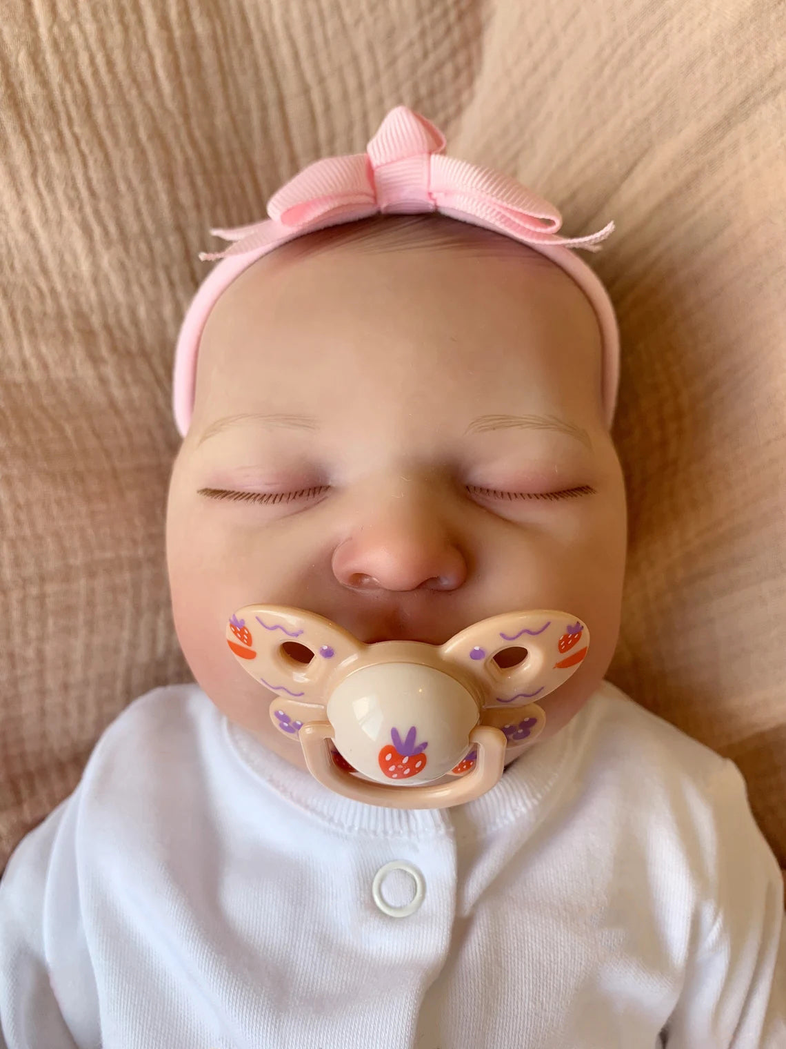 Lifelike Sleeping Girls Reborn Baby Dolls 20 Inches Real Newborn Babies Size That Look Real Baby Realistic Dolls 3D Skin Visible Veins Collectible Art Doll Toys Gifts For 3+ Year Old