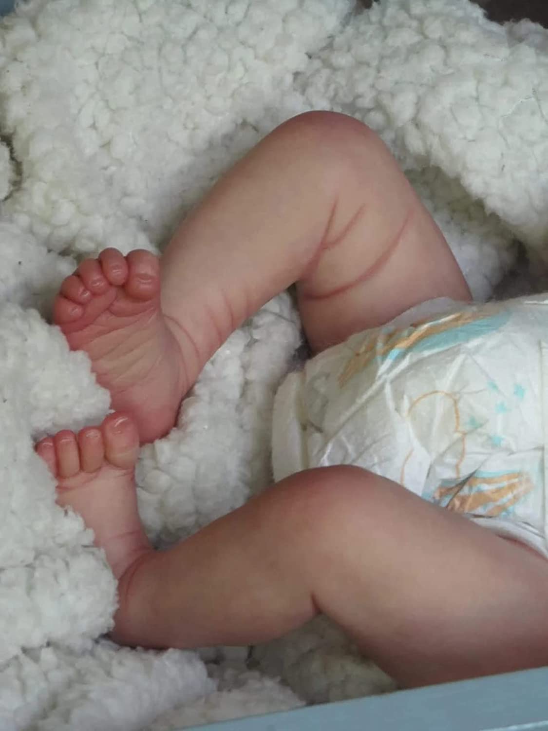 MNMJ Reborn baby dolls - 19-inch baby soft body realistic newborn baby dolls poseable real life baby doll sleeping baby girl with feeding kit adorable gift for kids age 3+ year olds