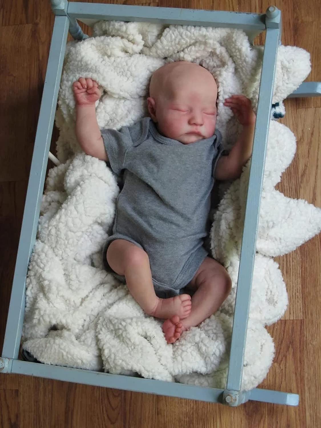 MNMJ Reborn baby dolls - 19-inch baby soft body realistic newborn baby dolls poseable real life baby doll sleeping baby girl with feeding kit adorable gift for kids age 3+ year olds