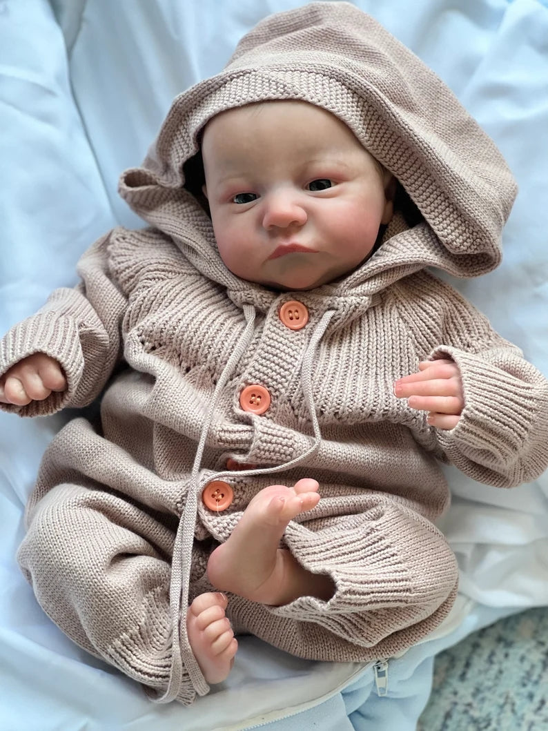 Realistic Reborn Baby Dolls 19 Inch Soft Silicone Realistic Newborn Babies Doll That Look Real Baby Adorable Awake Girls 3D Skin Visible Veins Collectible Art Doll for 3+ Year Old Girls