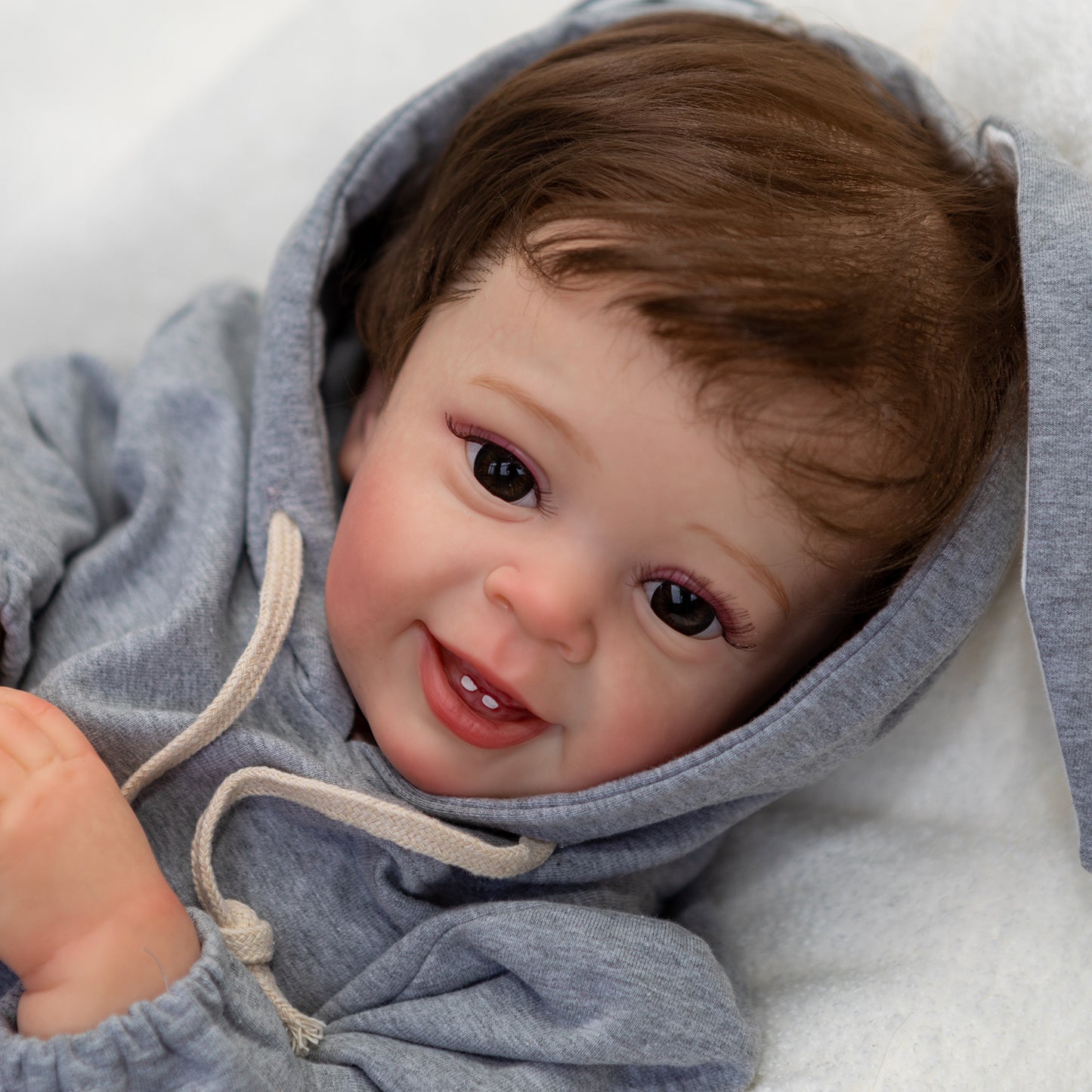24 inches Lifelike baby dolls | reborn baby dolls | Realistic baby dolls| newborn baby dolls | real life baby dolls | therapy dolls for adults | anatomically correct baby girl doll | infant baby doll | gift for kids ages 3+ girl | dementia patients | bebes reales de silicona | reborn baby dolls weighted cloth body | birthday gift | collection | girl | boys | mother | daughter | granddaughter | sleeping |real look real baby dolls that look real looking | toddler | Mothers day | 3 4 5 6 7 8 9 years | mnmj