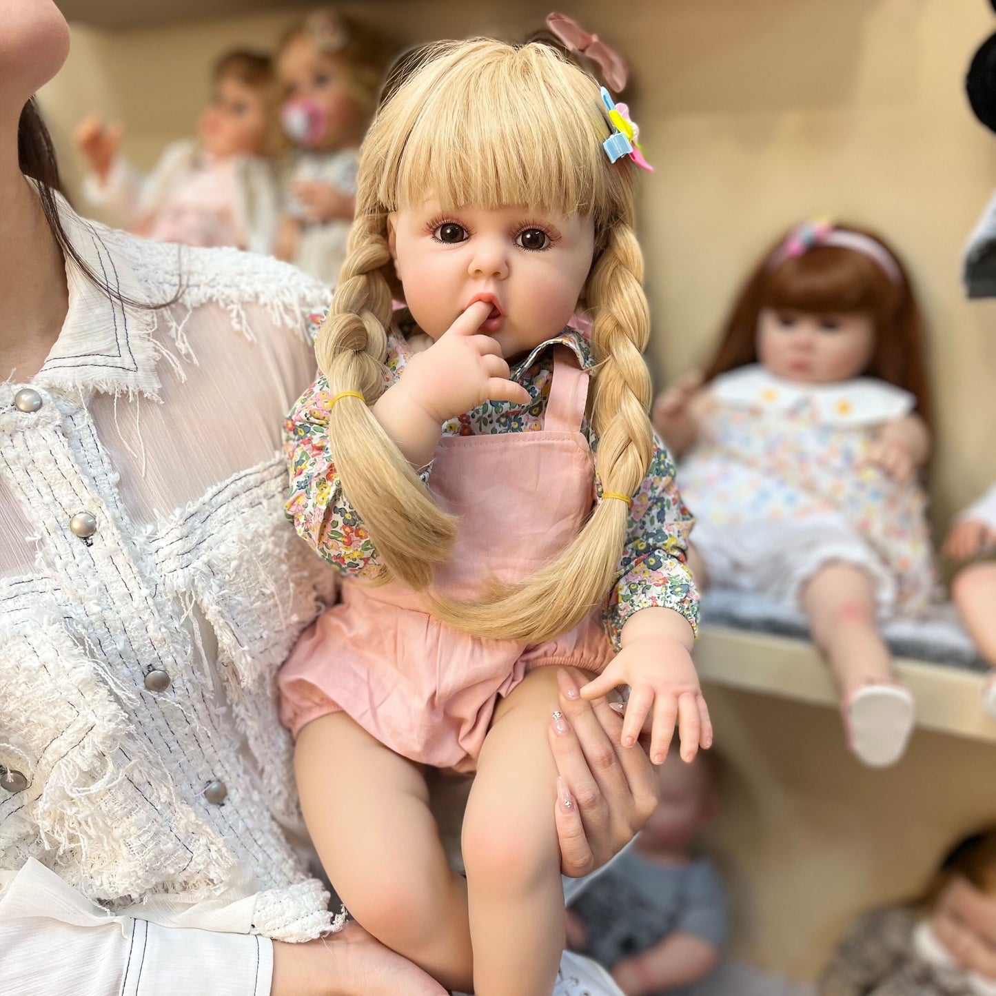 60 cm lifelike baby dolls | reborn baby dolls | realistic baby dolls| newborn baby dolls | real life baby dolls | rebron baby dolls toddler | lifelike toddler dolls | therapy dolls for adults | anatomically correct baby girl doll | infant baby doll | gift for kids ages 3+ girl | reborn baby dolls full body silicone | weighted cloth body | birthday gift | collection | girl | boys | mother | daughter | granddaughter | sleeping |real look real baby dolls that look real looking | reborn toddler dolls | mnmj