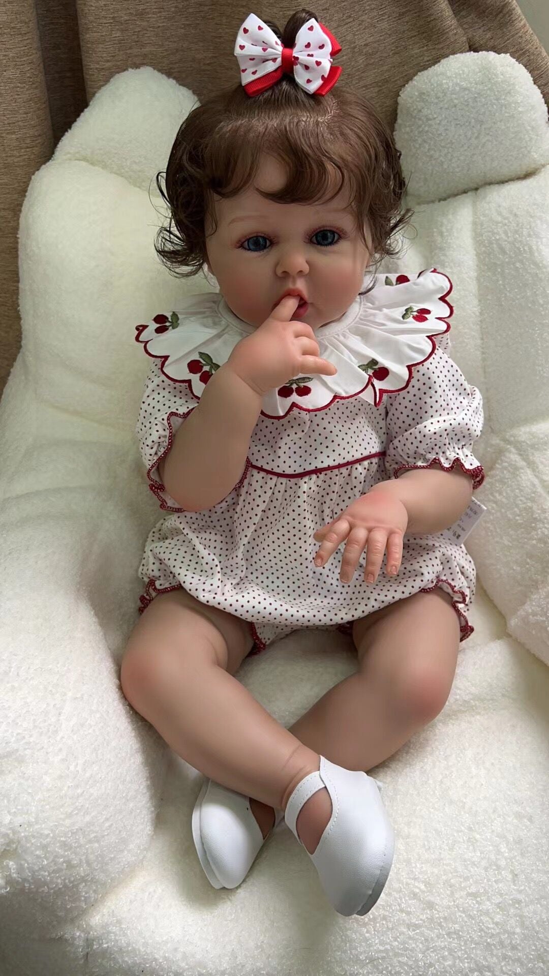 60 cm Lifelike baby dolls | reborn baby dolls | Realistic baby dolls| newborn baby dolls | real life baby dolls | rebron baby dolls toddler | lifelike toddler dolls | therapy dolls for adults | anatomically correct baby girl doll | infant baby doll | gift for kids ages 3+ girl | reborn baby dolls full body silicone | weighted cloth body | birthday gift | collection | girl | boys | mother | daughter | granddaughter | sleeping |real look real baby dolls that look real looking | reborn toddler dolls | mnmj