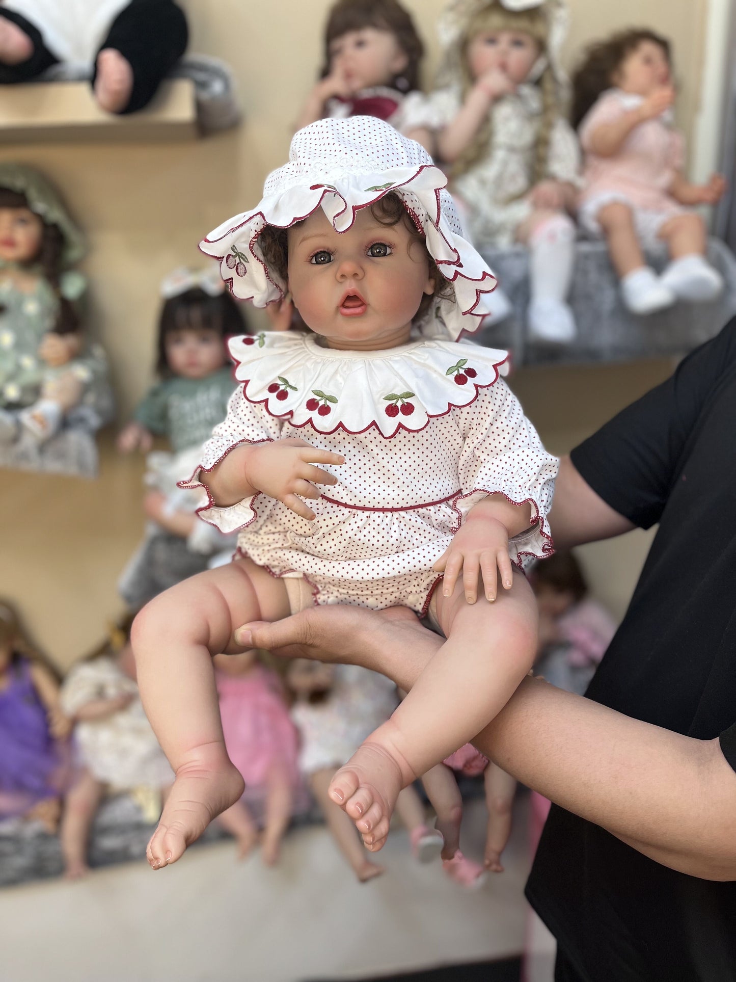60 cm Lifelike baby dolls | reborn baby dolls | Realistic baby dolls| newborn baby dolls | real life baby dolls | rebron baby dolls toddler | lifelike toddler dolls | therapy dolls for adults | anatomically correct baby girl doll | infant baby doll | gift for kids ages 3+ girl | reborn baby dolls full body silicone | weighted cloth body | birthday gift | collection | girl | boys | mother | daughter | granddaughter | sleeping |real look real baby dolls that look real looking | reborn toddler dolls | mnmj