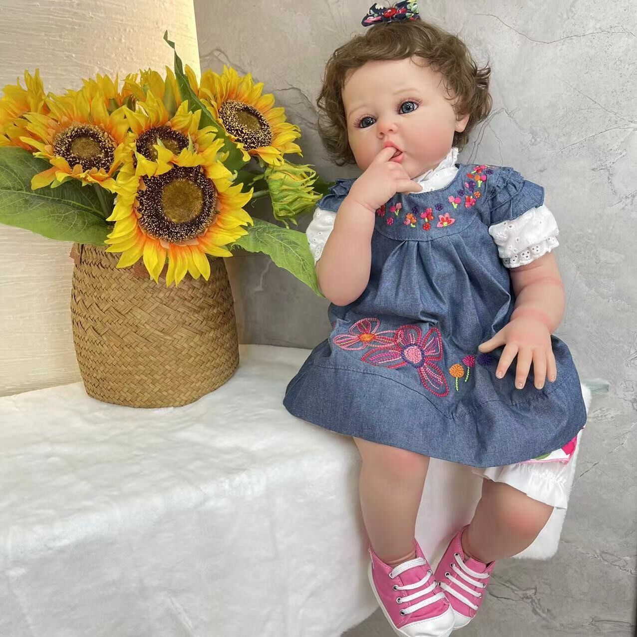 Lifelike reborn baby dolls silicone full body toddler princess girls realistic newborn babies dolls that look real life baby dolls bath toys best birthday gifts for ages 3+ year old girls kids