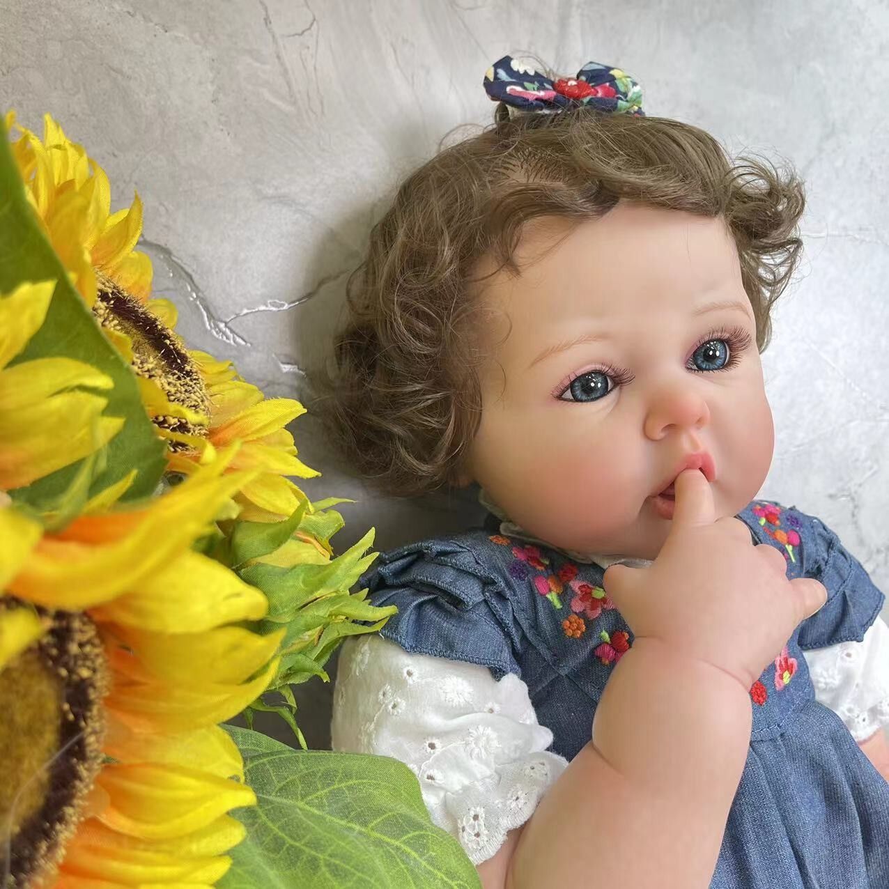 Lifelike reborn baby dolls silicone full body toddler princess girls realistic newborn babies dolls that look real life baby dolls bath toys best birthday gifts for ages 3+ year old girls kids