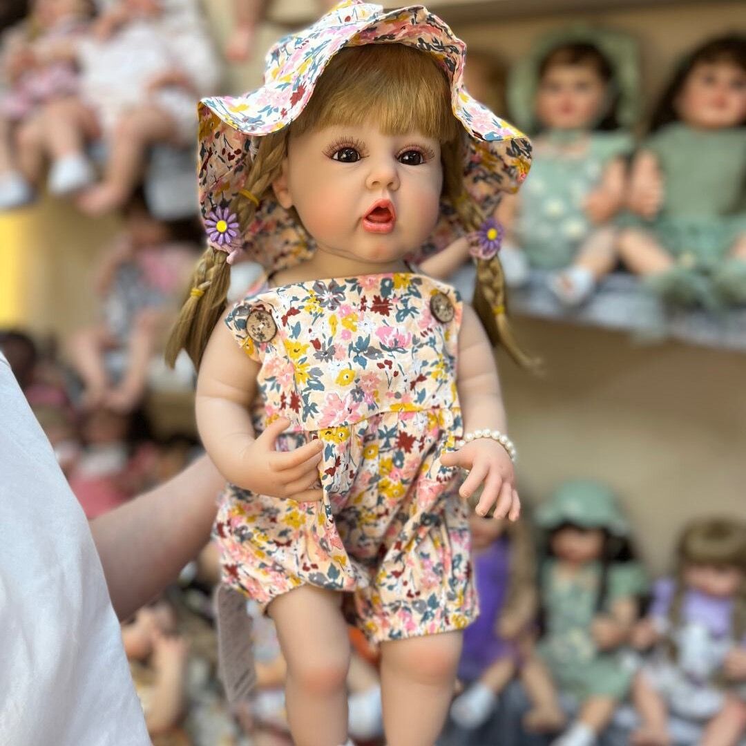 Washable Full Body Silicone Baby Dolls Toddler Princess Girls 22 Inches 55cm Lifelike Realistic Newborn Babies Doll Cuddly Toys Gift for Ages 3+ Kids